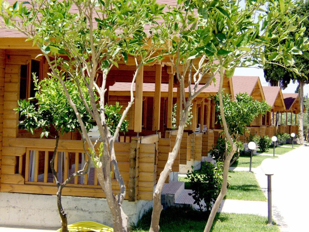 Sandy's Studios Apartments&Log-Villas Cos Exterior foto