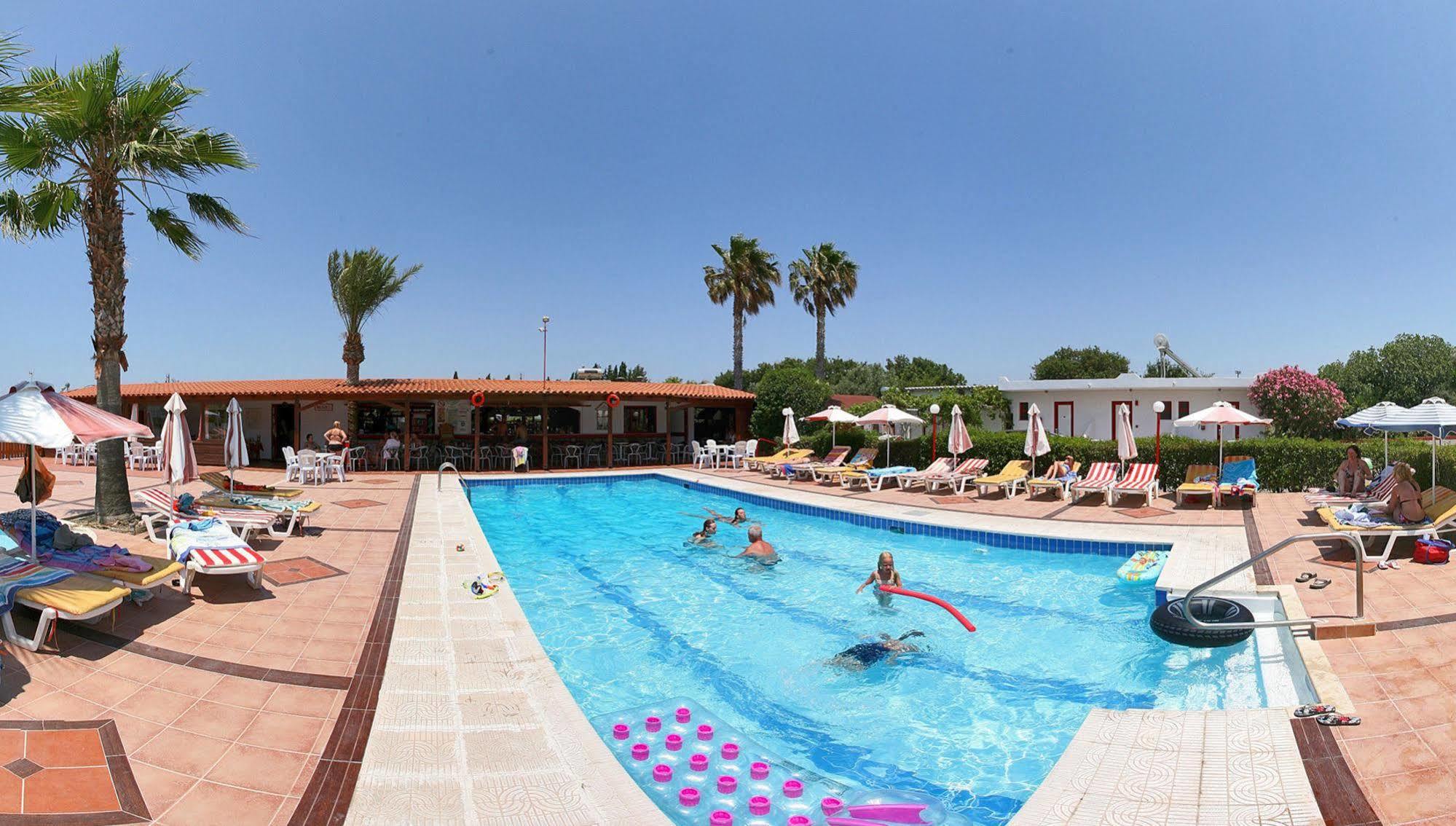 Sandy's Studios Apartments&Log-Villas Cos Exterior foto